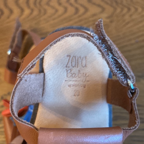 NWOT Zara Baby girl leather sandals - Picture 3 of 3